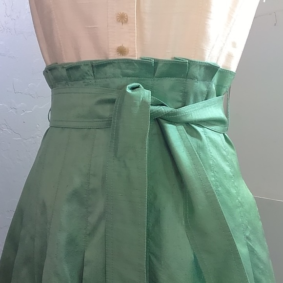 Kay Unger New York Women's 100% Silk Dress Perfect for Spring Size 4 - Picture 8 of 13